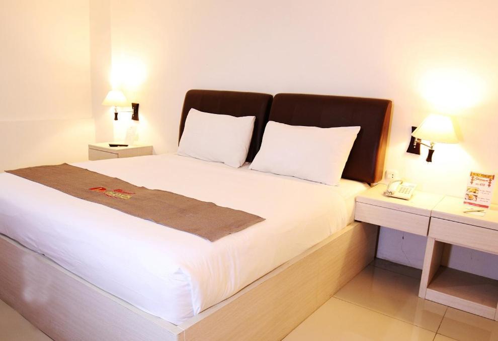 Grand Kasira Hotell Jakarta Exteriör bild