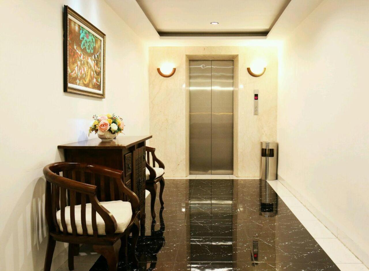 Grand Kasira Hotell Jakarta Exteriör bild