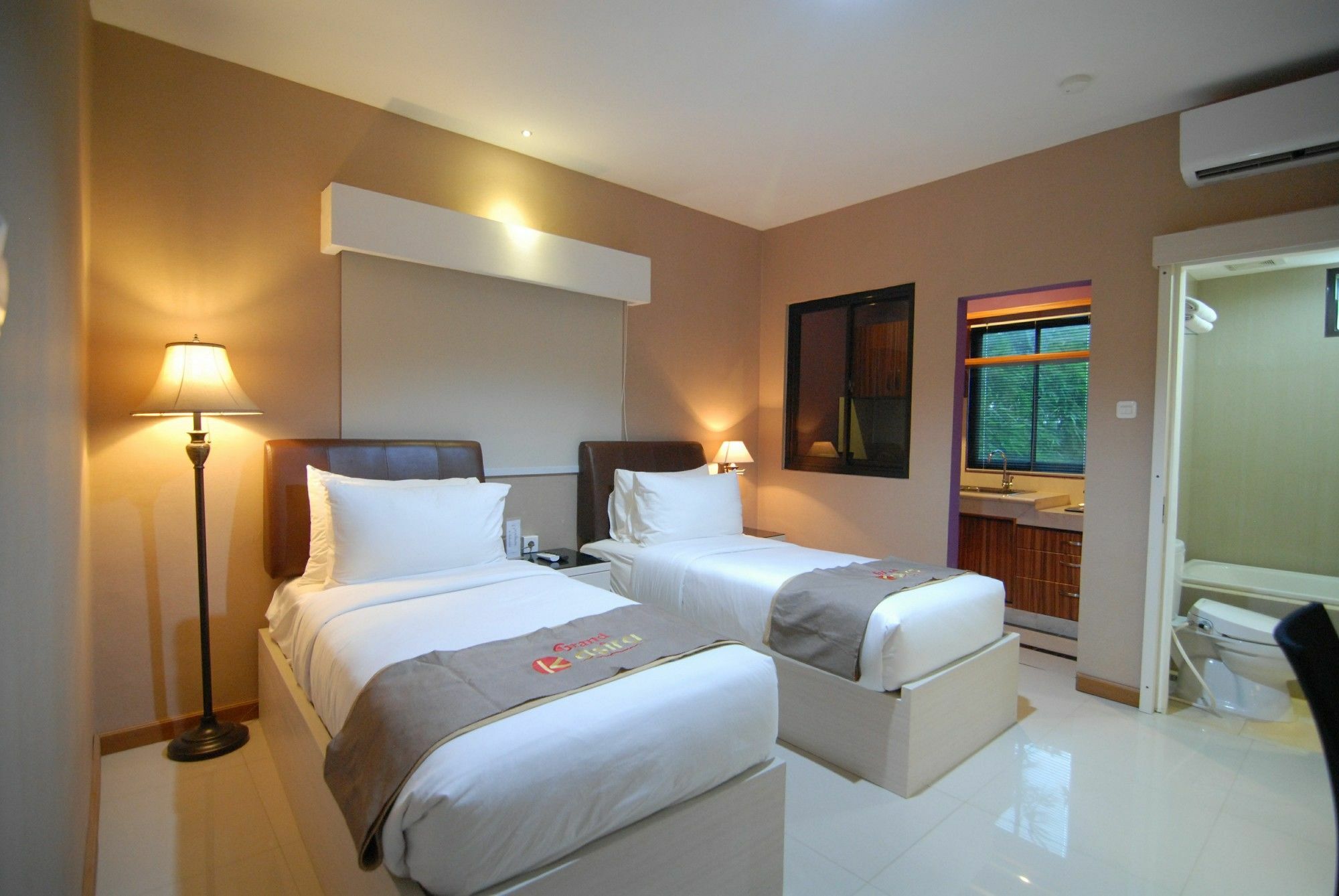 Grand Kasira Hotell Jakarta Exteriör bild